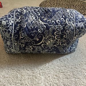 Vera Bradley duffel bag